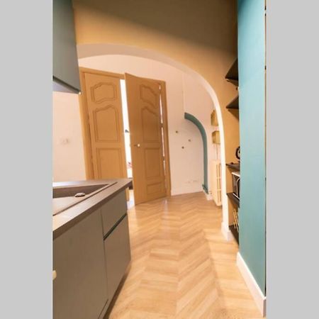 Romantic Flat In The Heart Of The City Avignon Buitenkant foto