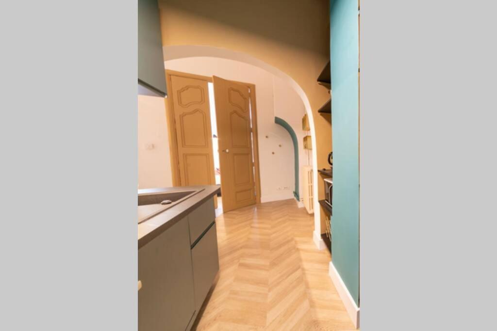 Romantic Flat In The Heart Of The City Avignon Buitenkant foto