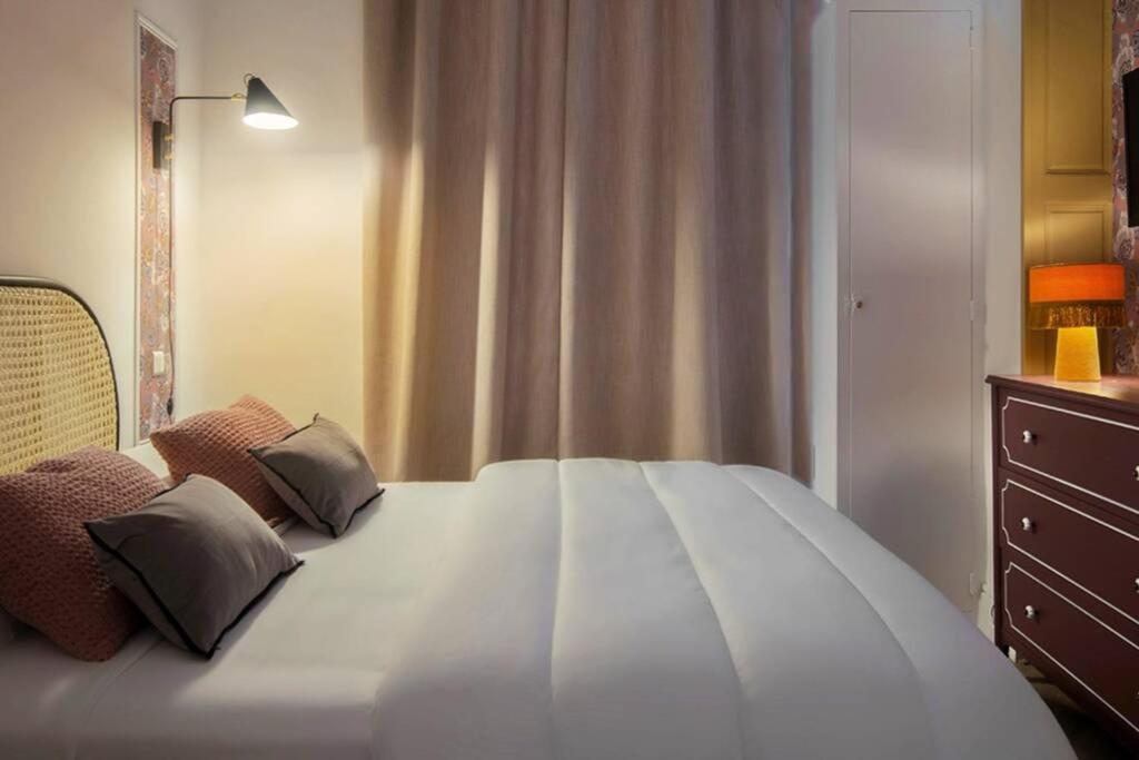 Romantic Flat In The Heart Of The City Avignon Buitenkant foto